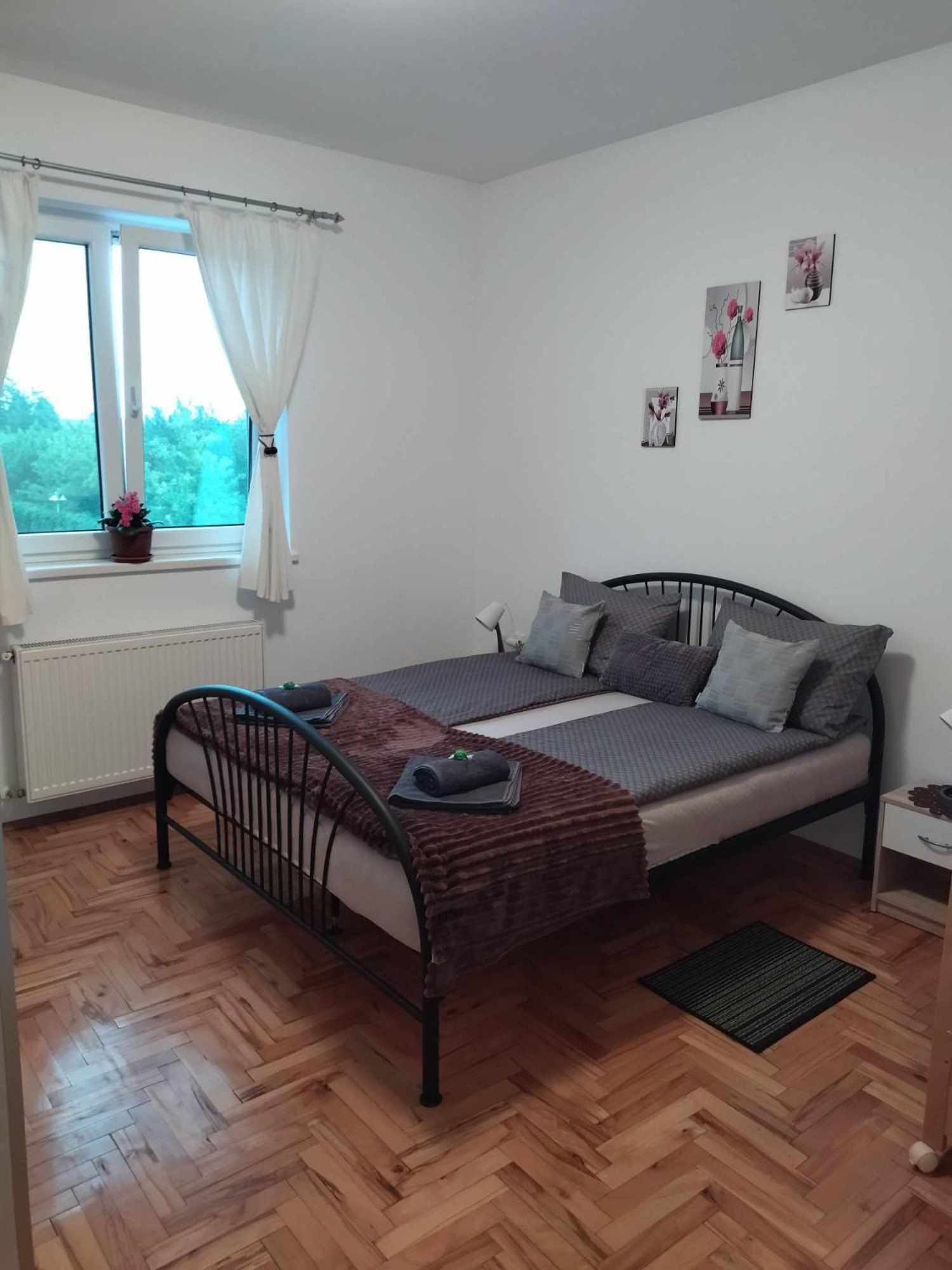Dora Apartman Palić Esterno foto